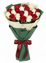 Букет Микс из красных и белых роз #REPLACE_PRED# Горетово