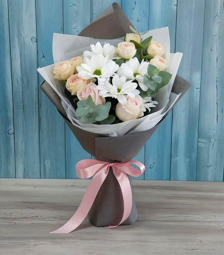 Букет цветов из: Хризантемы и Розы в Горетово