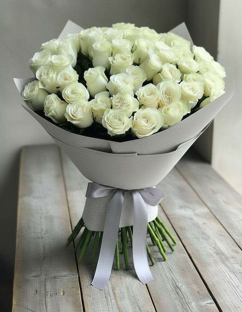 Букет 35 Белых роз в Горетово
