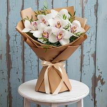 Букет цветов из:  Орхидеи и Розы в Горетово
